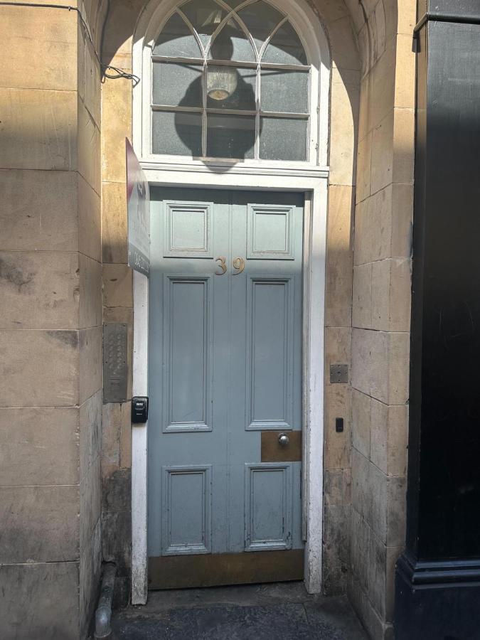 Thistle City Inn Edinburgh Exterior photo